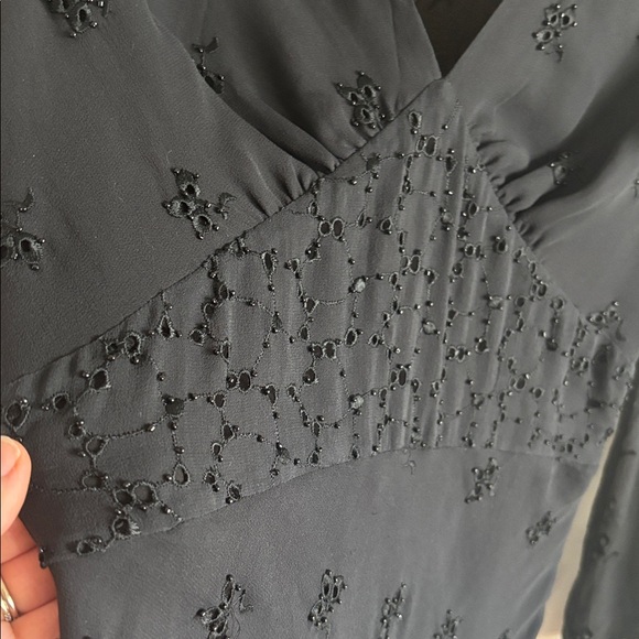 Y2K IcE • beaded and embroidered black silk blouse - Picture 2 of 8